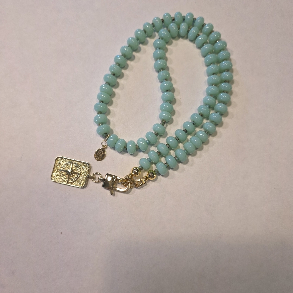 SALE!! Quality Glass and Gold-Filled Bead Necklace with Compass Charm NWT - Picture 4 of 4